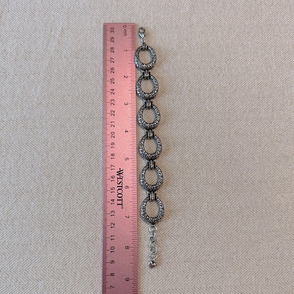 Retired Brighton Bracelet Cher Jazz Silver Swirls Crystal Links Romantic Western - Picture 11 of 11